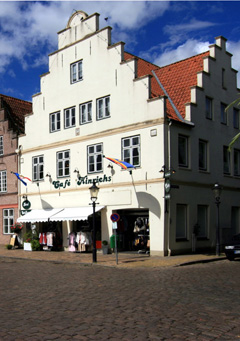 Eckhaus am Markt/Mittelburgwall